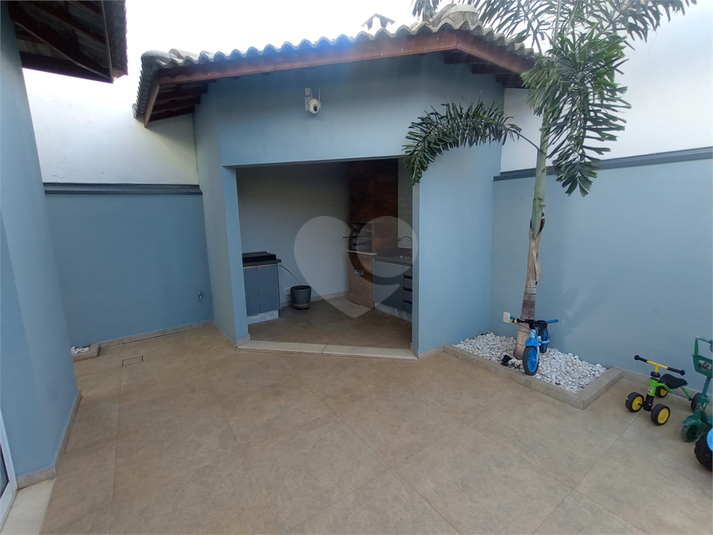Foto REO1130060