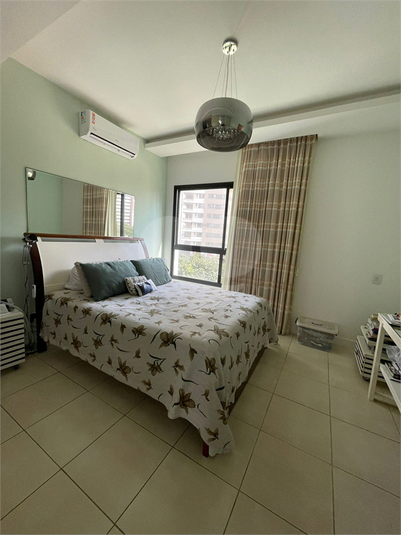 Foto REO1130111