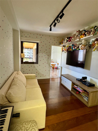 Foto REO1130114