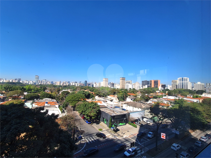 Foto REO1130166