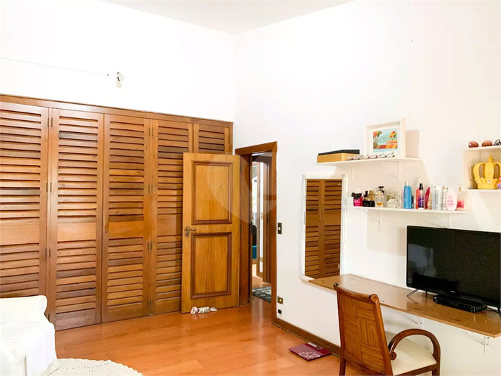 Foto REO1130172