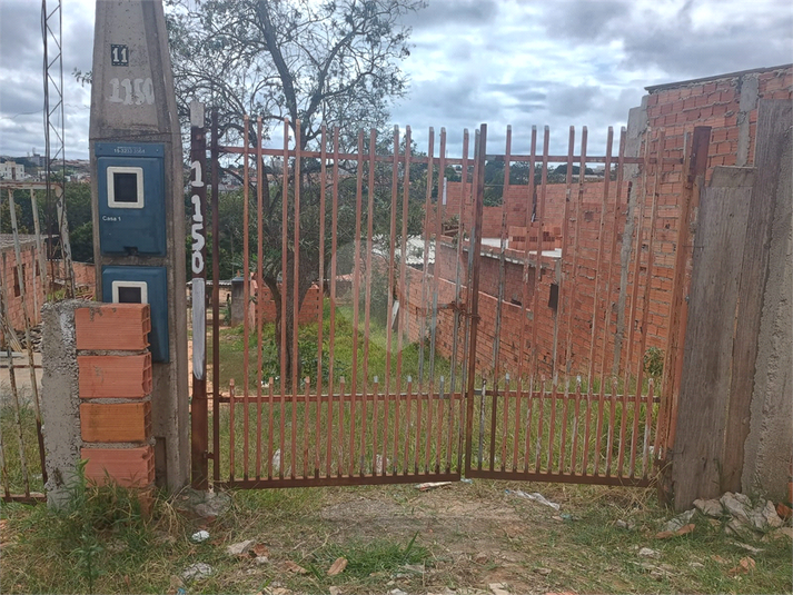 Foto REO1130175