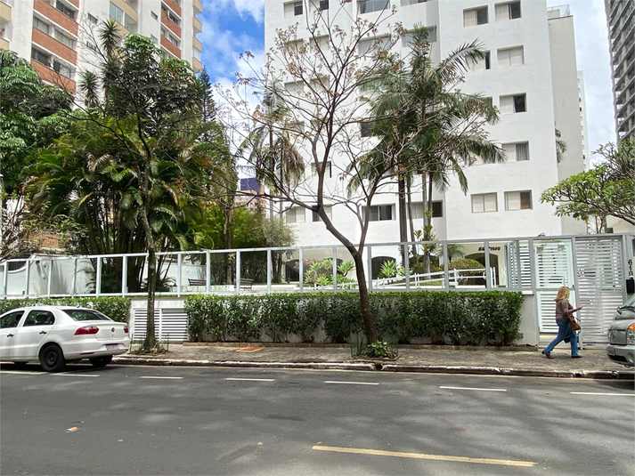 Foto REO1130200