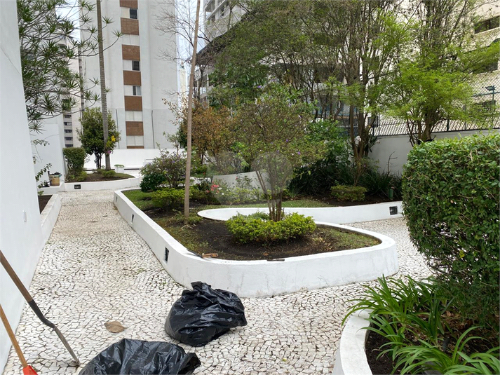 Foto REO1130200