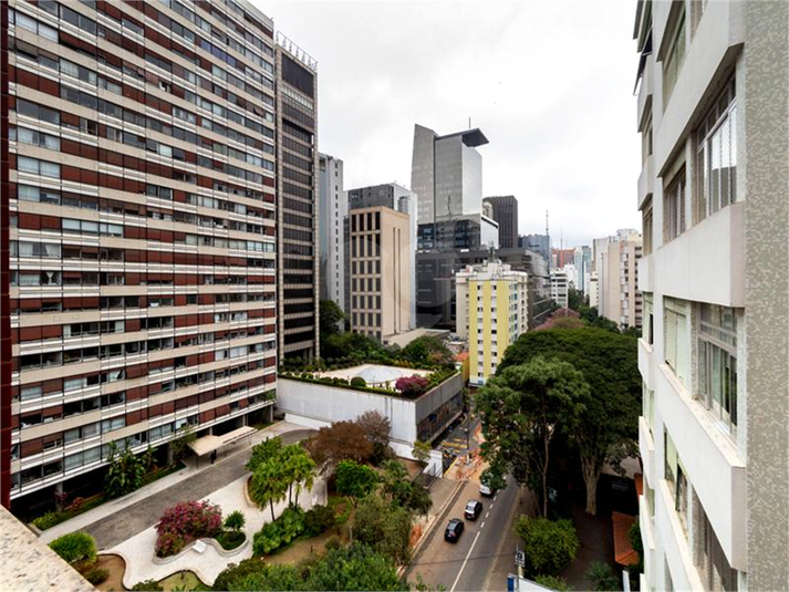Foto REO1130246
