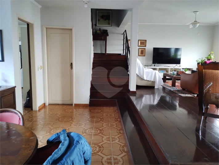 Foto REO1130254