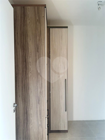 Foto REO1130265