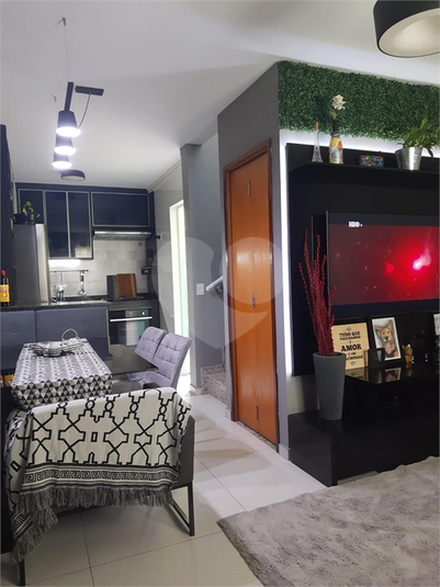 Foto REO1130275