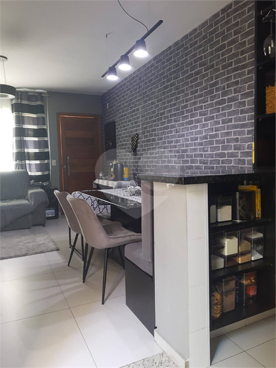 Foto REO1130275