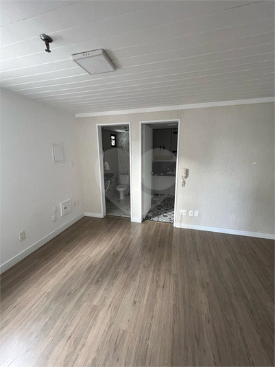 Foto REO1130277