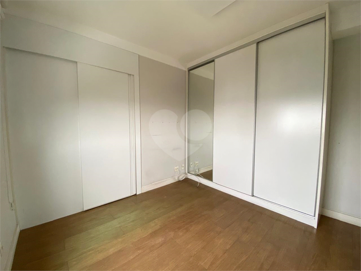 Foto REO1130295