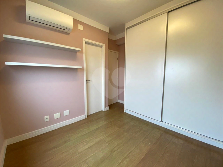 Foto REO1130295