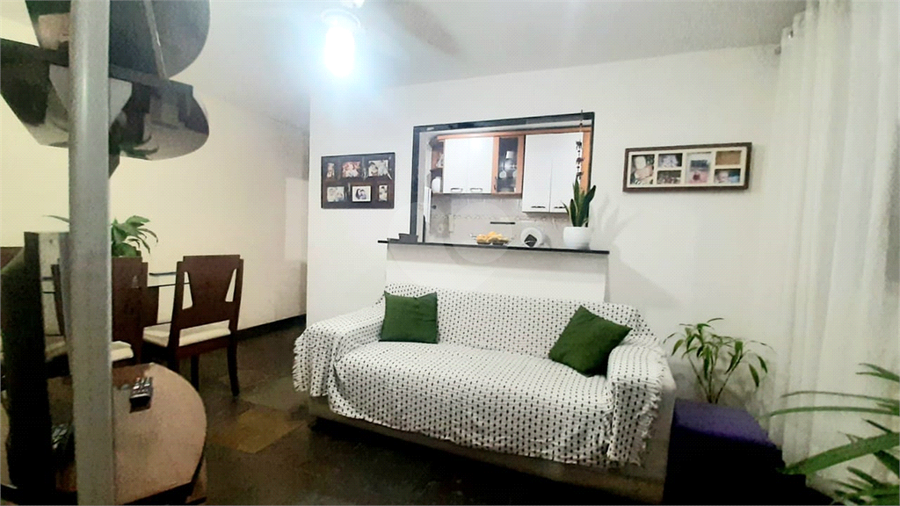 Foto REO1130343