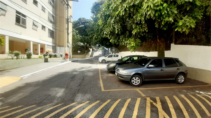 Foto REO1130343