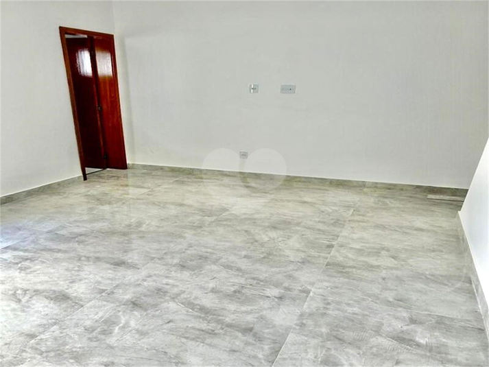 Foto REO1130348