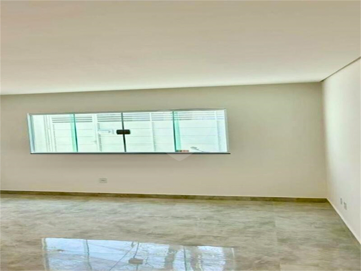 Foto REO1130348