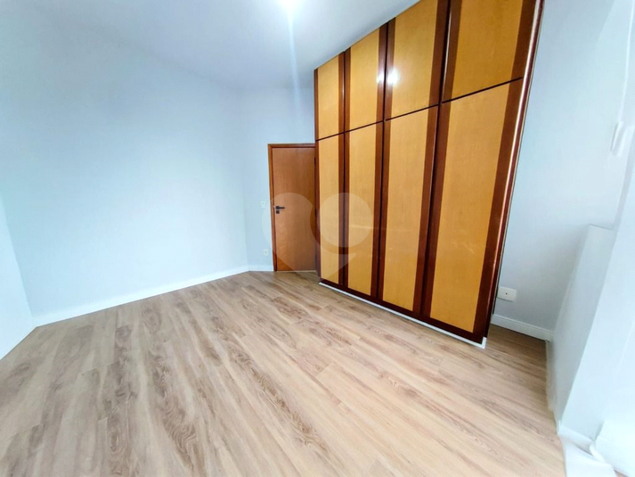 Foto REO1130350