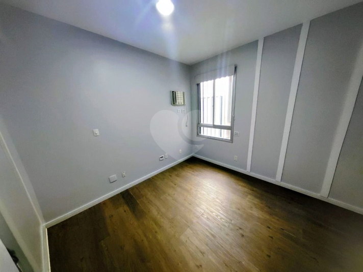 Foto REO1130350
