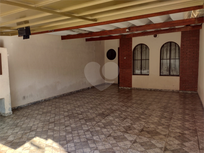 Foto REO1130376