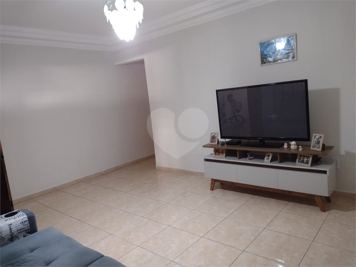 Foto REO1130376