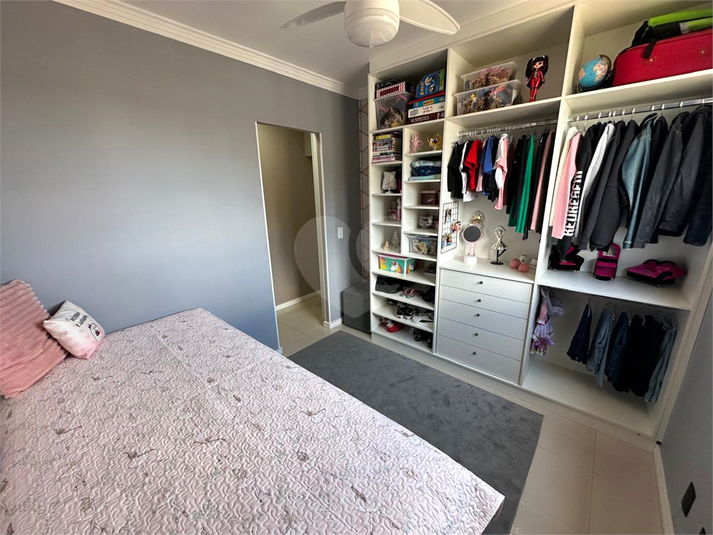 Foto REO1130382