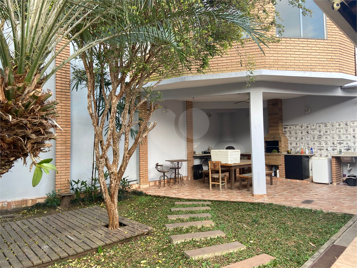 Foto REO1130394