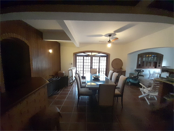 Foto REO1130437