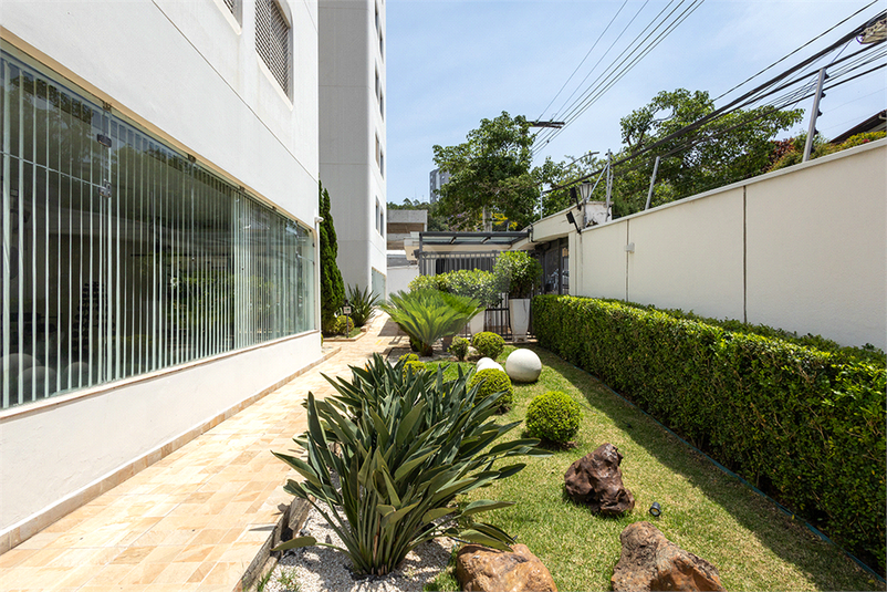 Foto REO1130442