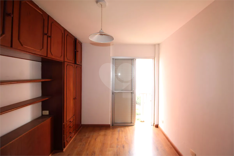 Foto REO1130444