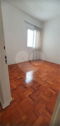 Foto REO1130445