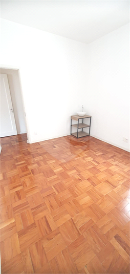 Foto REO1130445
