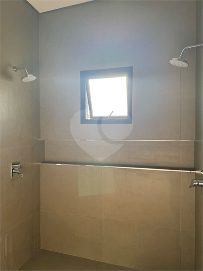 Foto REO1130462