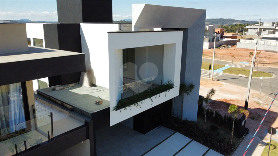 Foto REO1130464