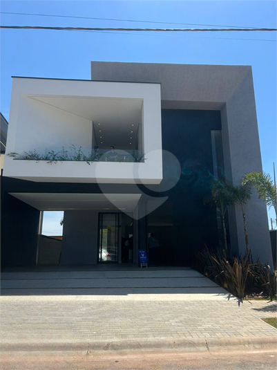 Foto REO1130464