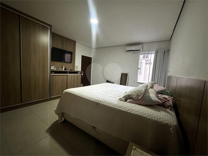 Foto REO1130465