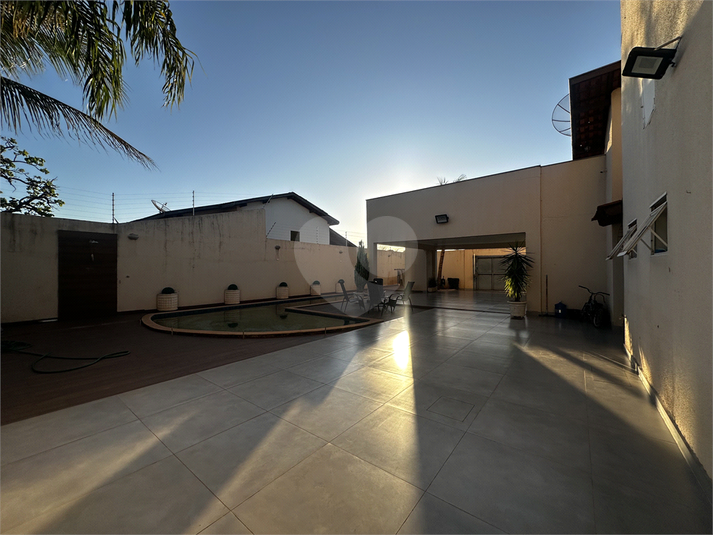 Foto REO1130465