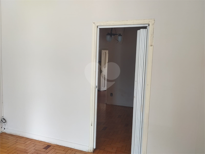 Foto REO1130466