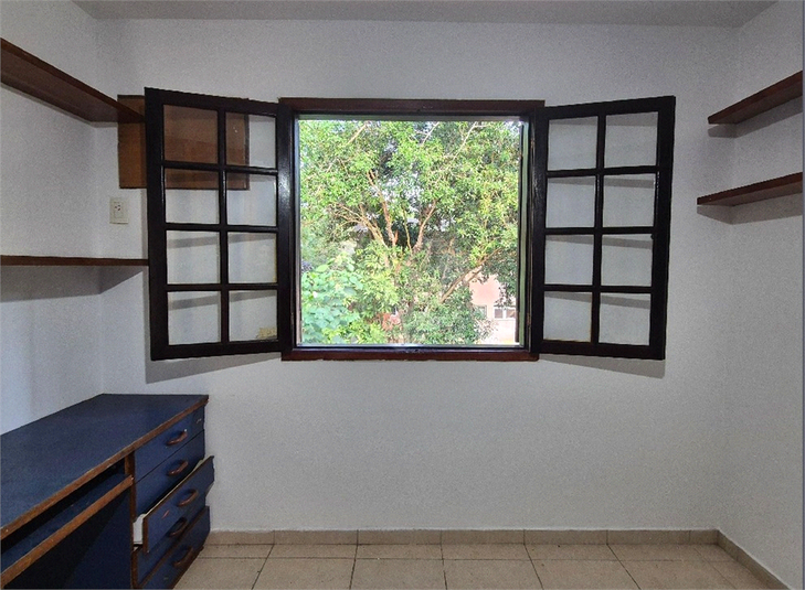 Foto REO1130495