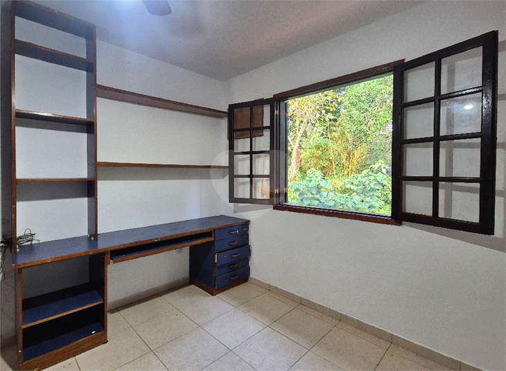 Foto REO1130495