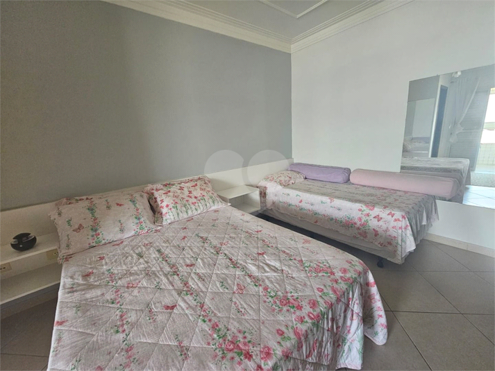 Foto REO1130564