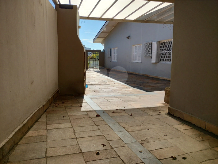 Foto REO1130597