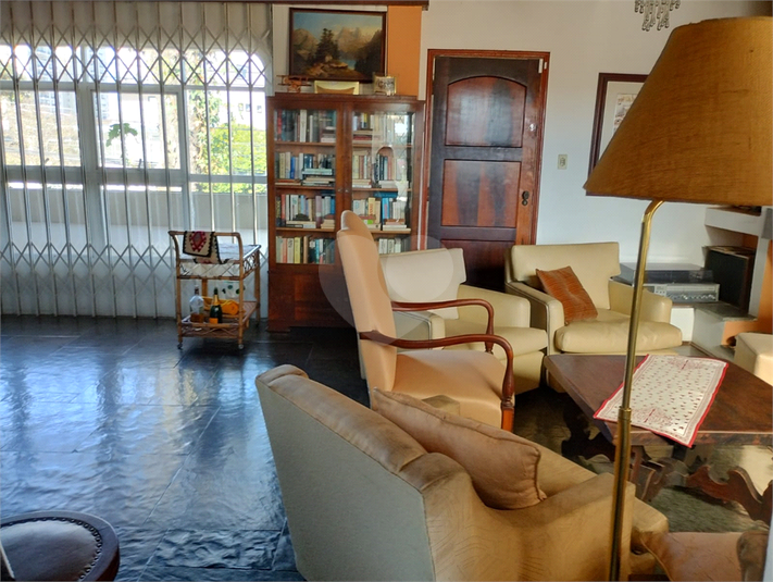 Foto REO1130597