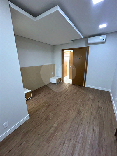 Foto REO1130627