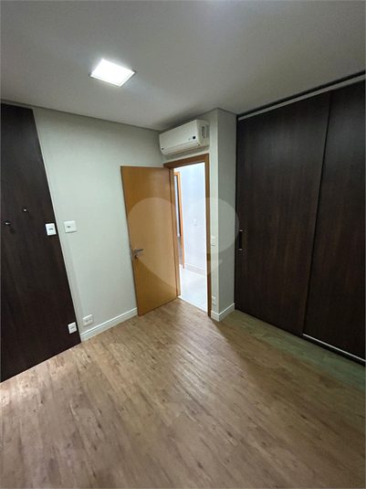 Foto REO1130627