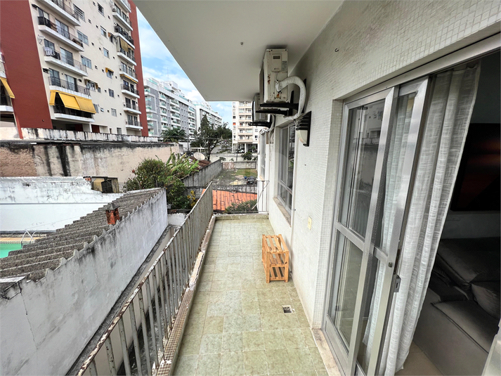Foto REO1130641