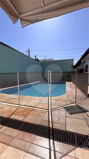 Foto REO1130643