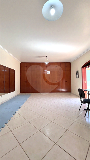 Foto REO1130643