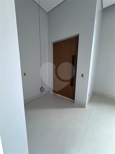 Foto REO1130671