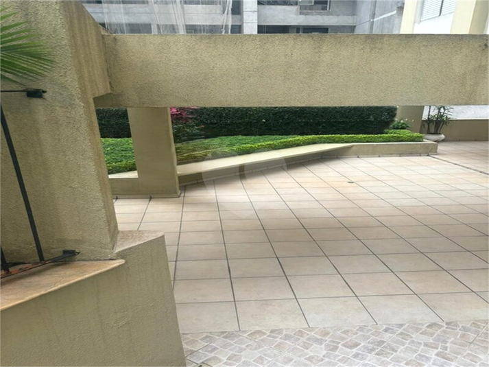 Foto REO1130710