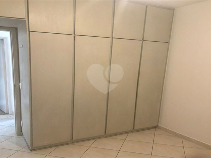 Foto REO1130710